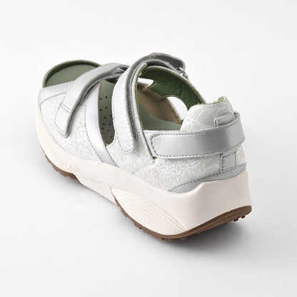 PLUTO(プルート) 30011 ホワイトシルバー　Stretch Walker